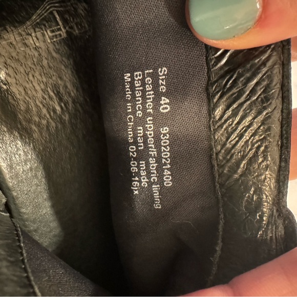 Women's Dansko Maria Black Leather Nubuck Clog Booties Size 10 - Picture 5 of 8